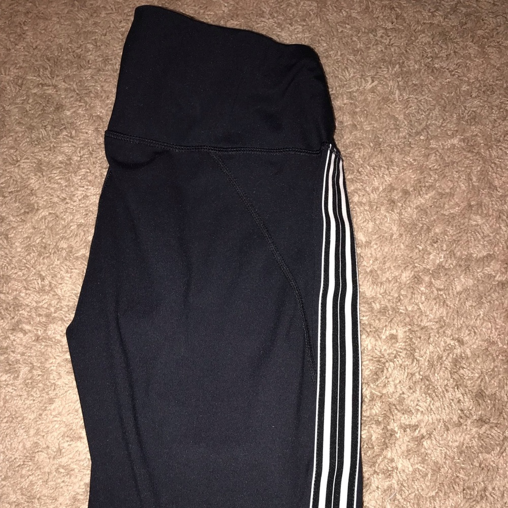 Athletic leggings